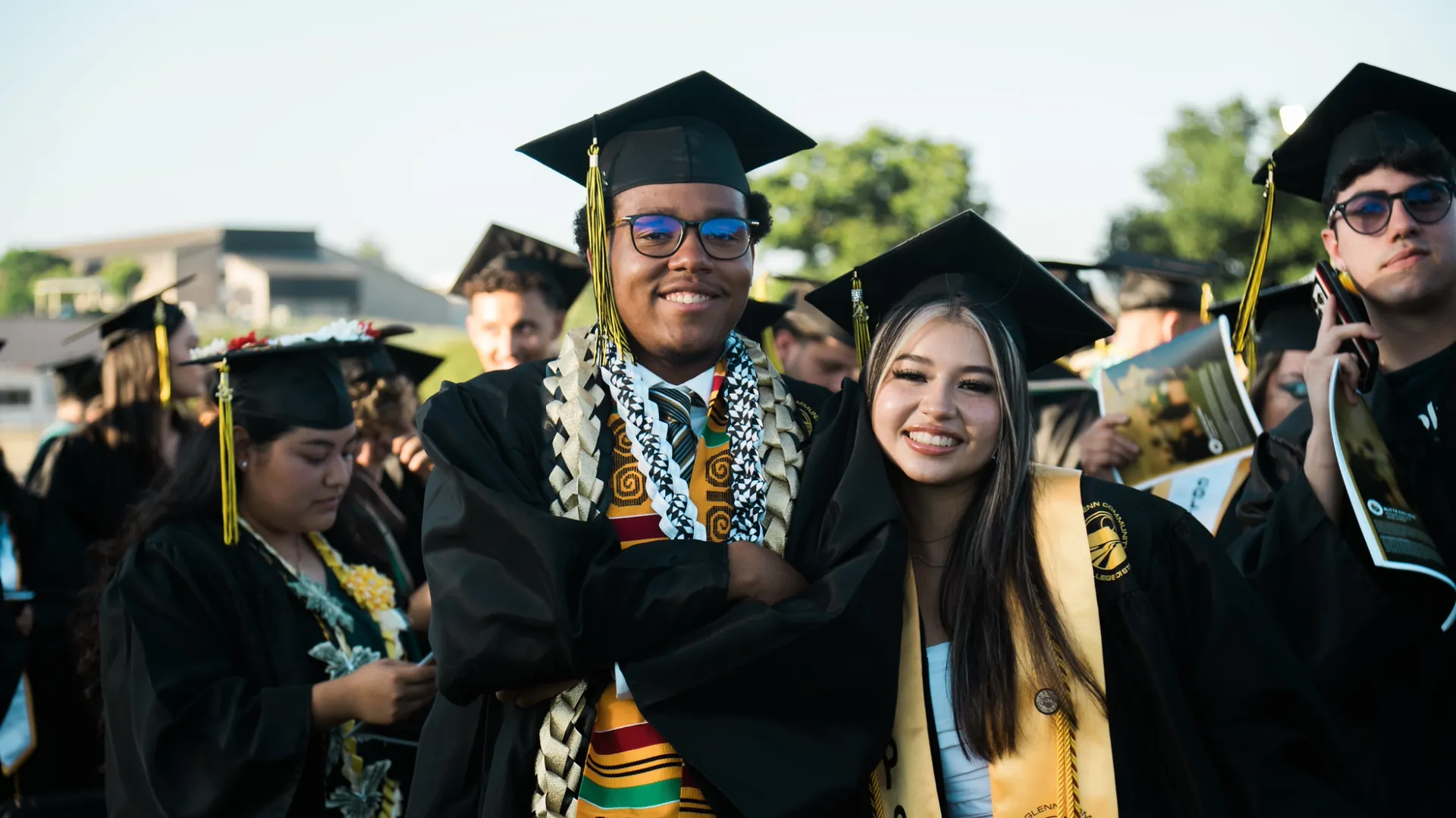 Butte College Students enjoy commencement ceremony