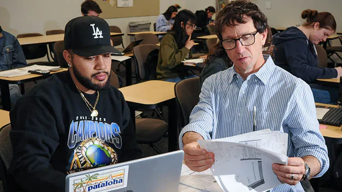 Butte College Student gets guidance from professor